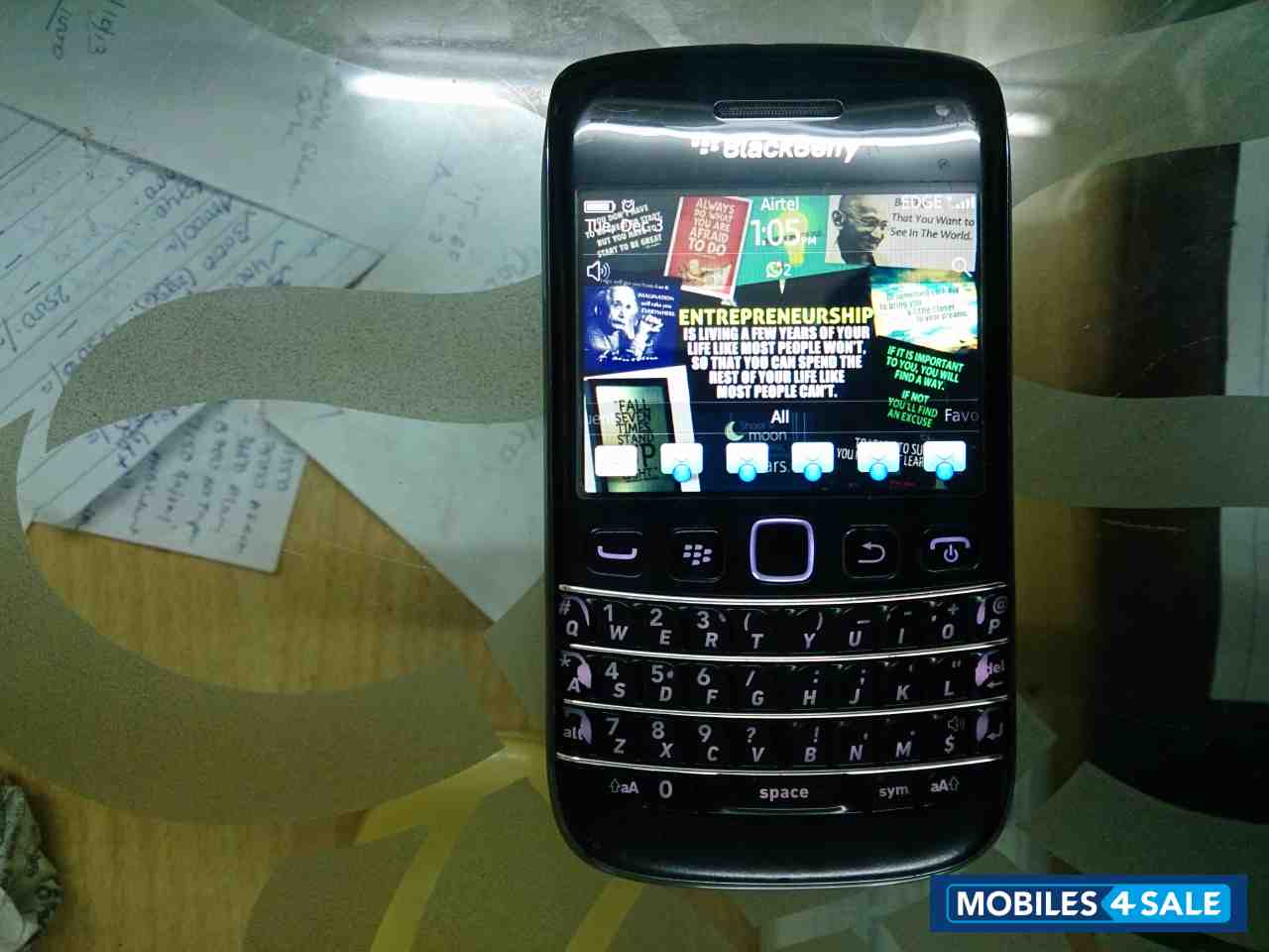 Black BlackBerry Bold 9790