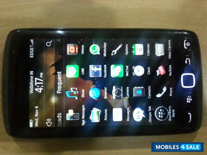 Black BlackBerry Torch 9860