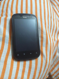 Black HTC Explorer