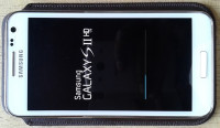 White Samsung Galaxy S2 LTE