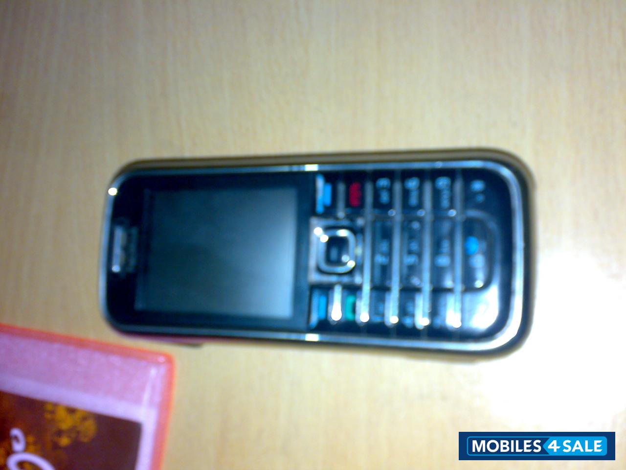 Black Nokia 6233