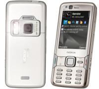 Silver Nokia N82