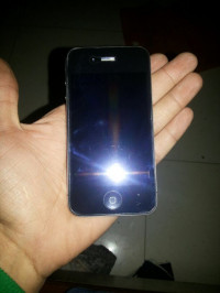 Black Apple iPhone 4