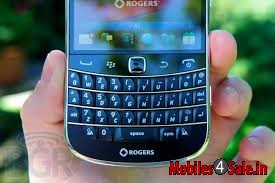 Black BlackBerry Bold 9900