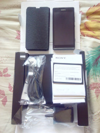 Black Sony Xperia SP