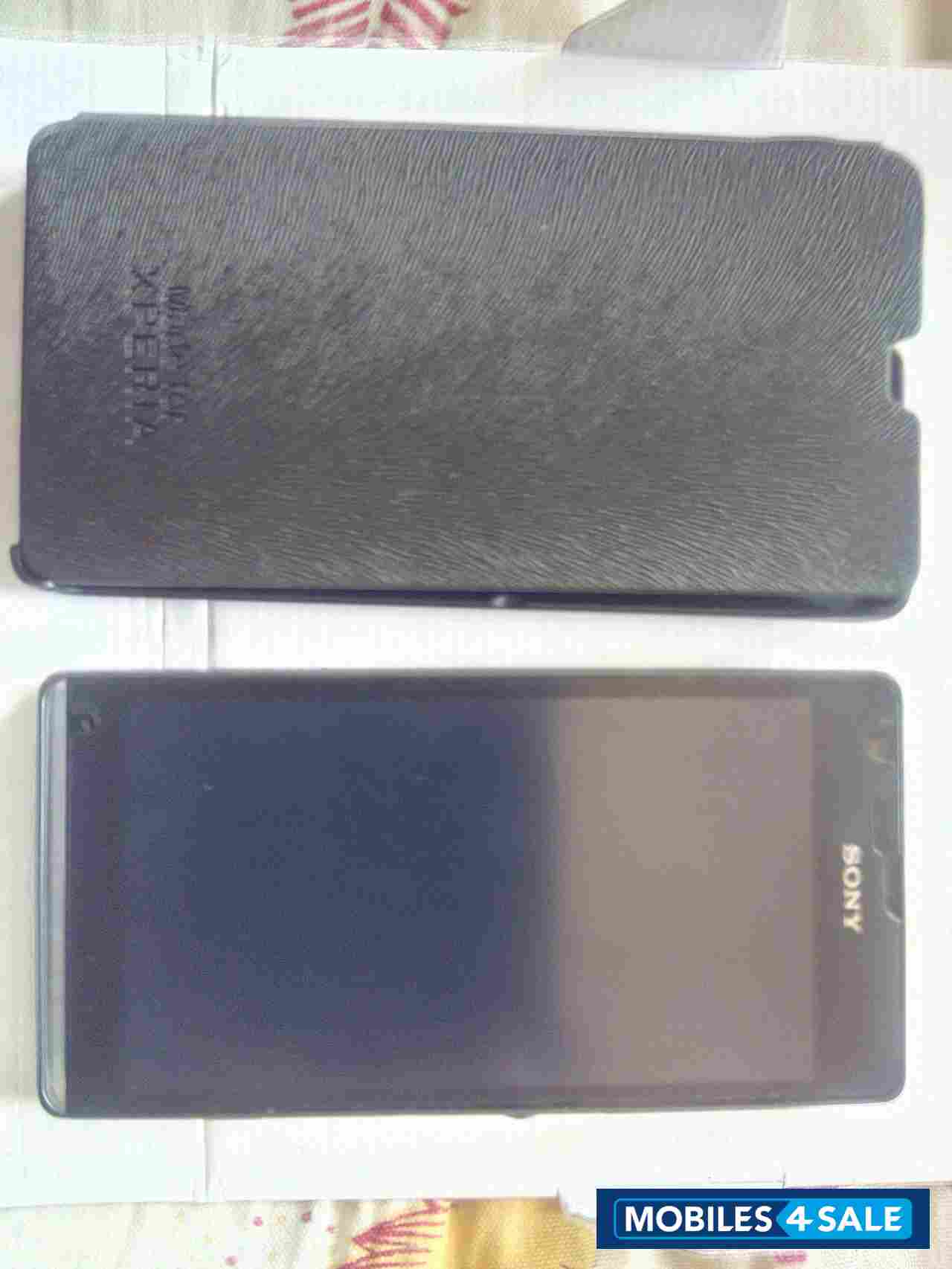 Black Sony Xperia SP