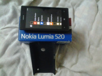 Black Nokia Lumia 520