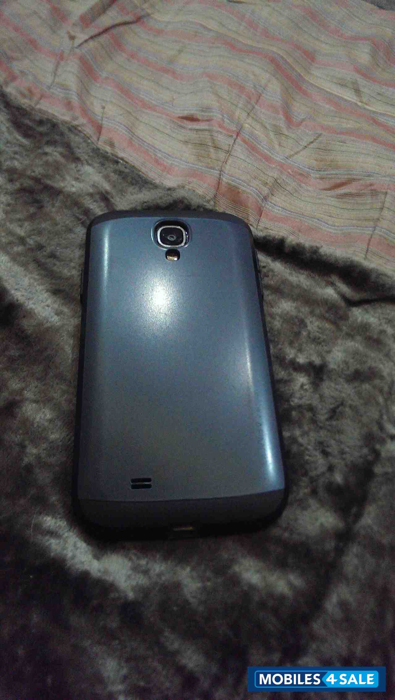 Grey Samsung Galaxy S4