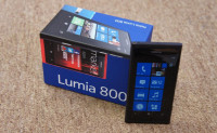 Black Nokia Lumia 800