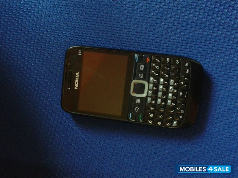 Black Nokia E63