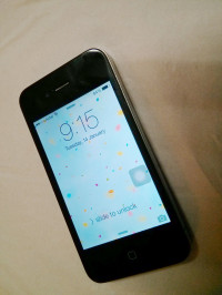 Black Apple iPhone 4