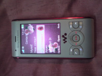 White Sony Ericsson W595