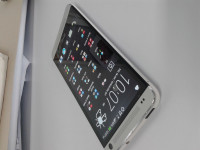 Silver HTC One