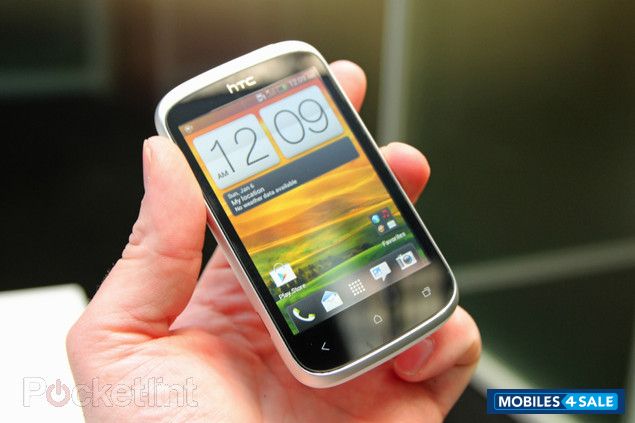 White HTC Desire C