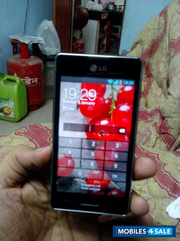 Black LG Optimus L5 II