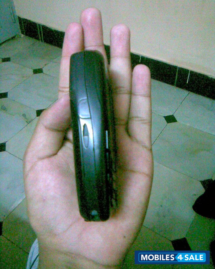 Black Nokia 6600