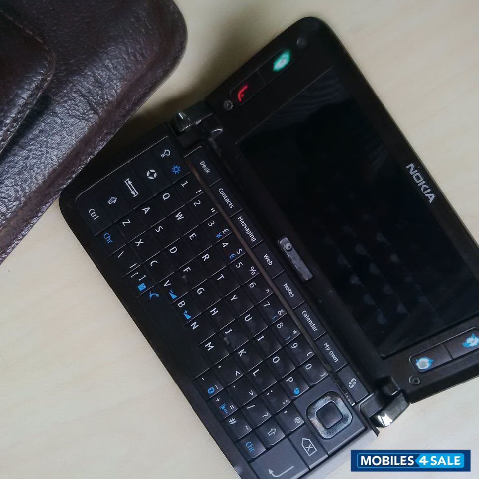 Dark Brown Nokia E90 Communicator