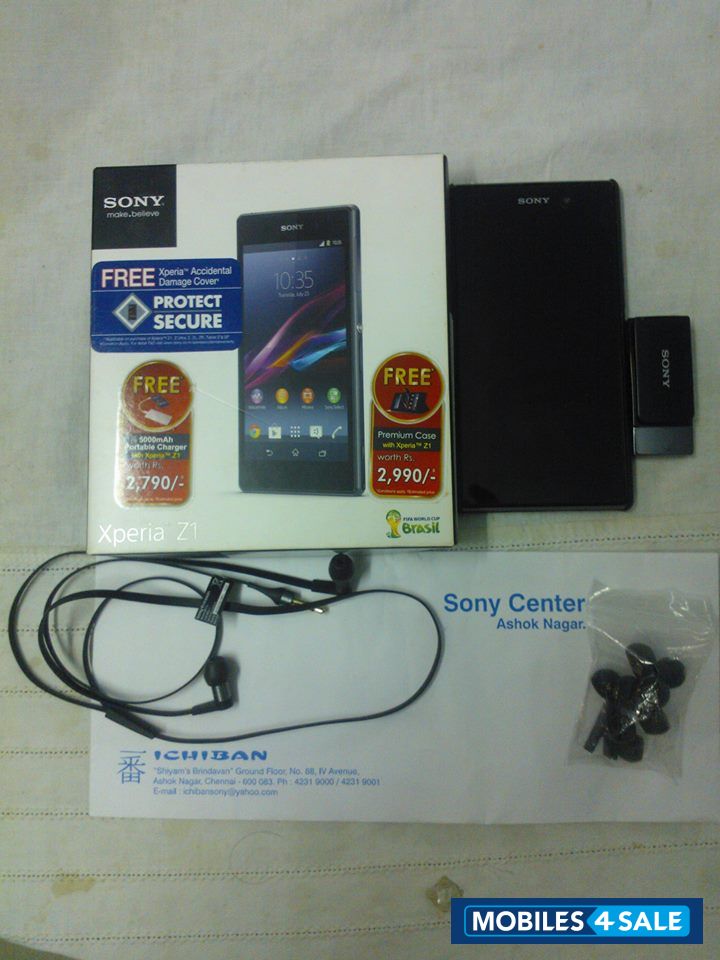 Black Sony Xperia Z1