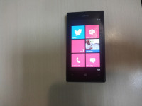 Black Nokia Lumia 525