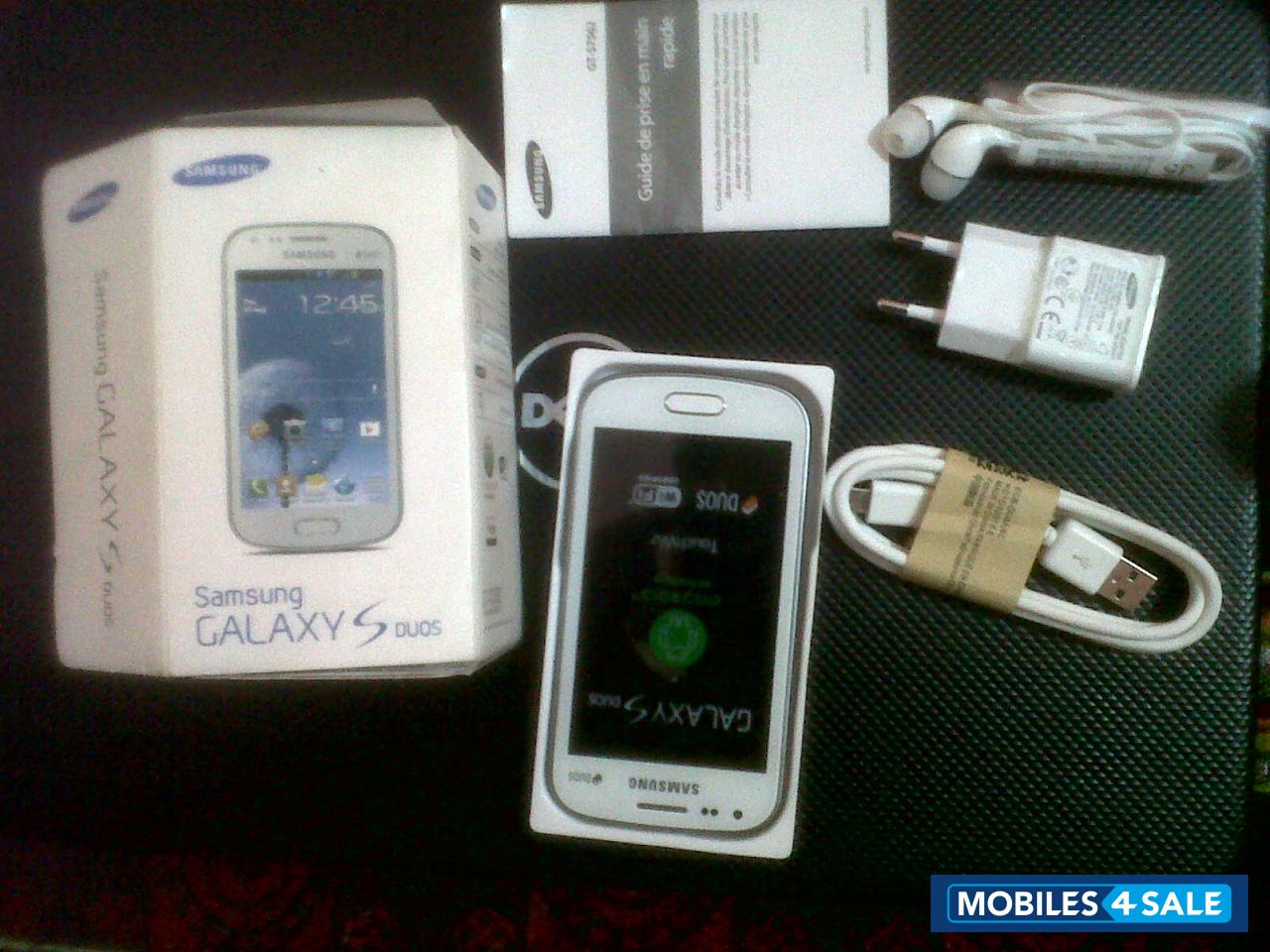 White Samsung Galaxy