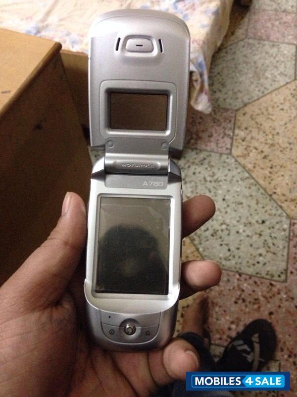 Silver Motorola  A780