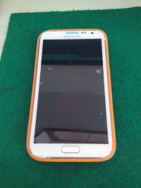 White Samsung Galaxy Note 2