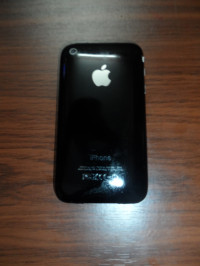 Black Apple iPhone 3GS