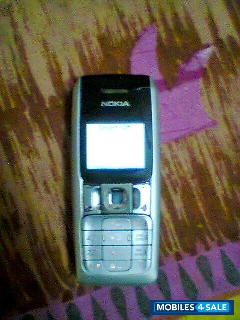 White Nokia 2310