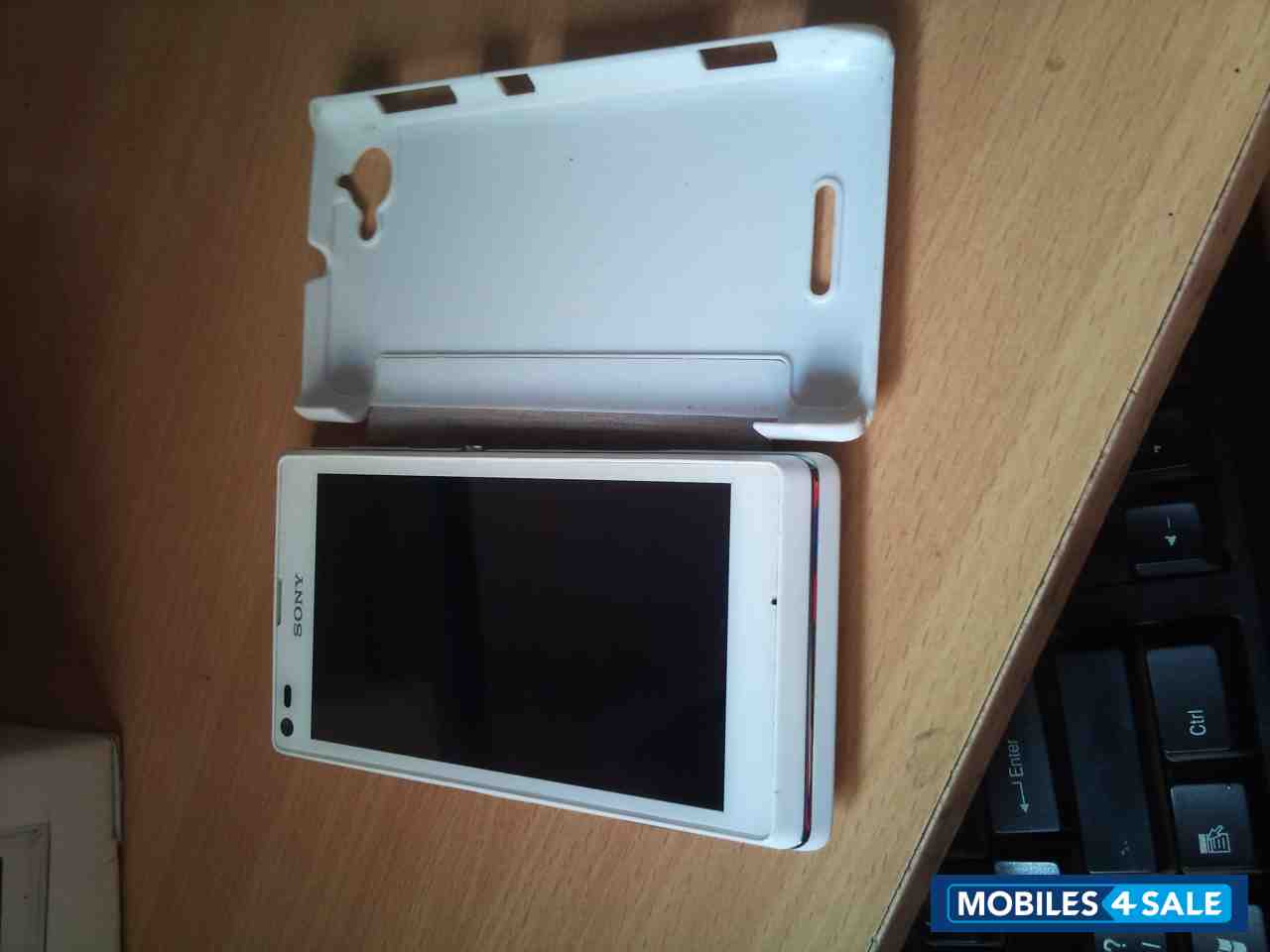 White Sony Xperia L