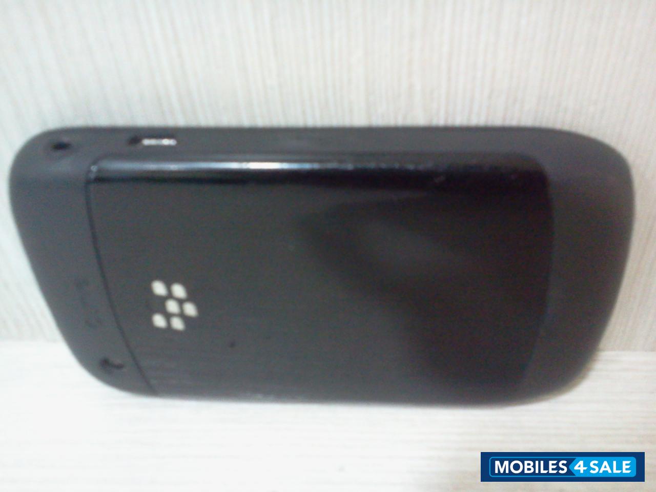 Black BlackBerry Curve 8520