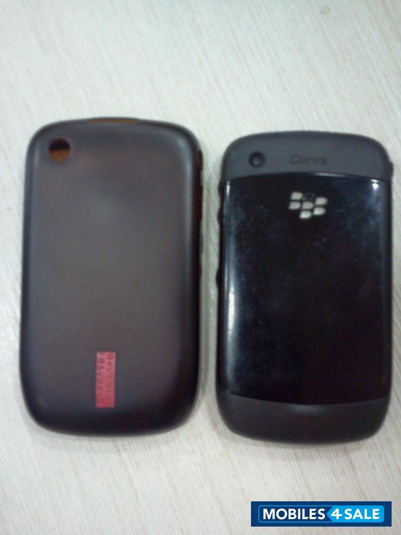 Black BlackBerry Curve 8520