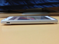 White Sony Xperia SP