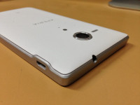 White Sony Xperia SP