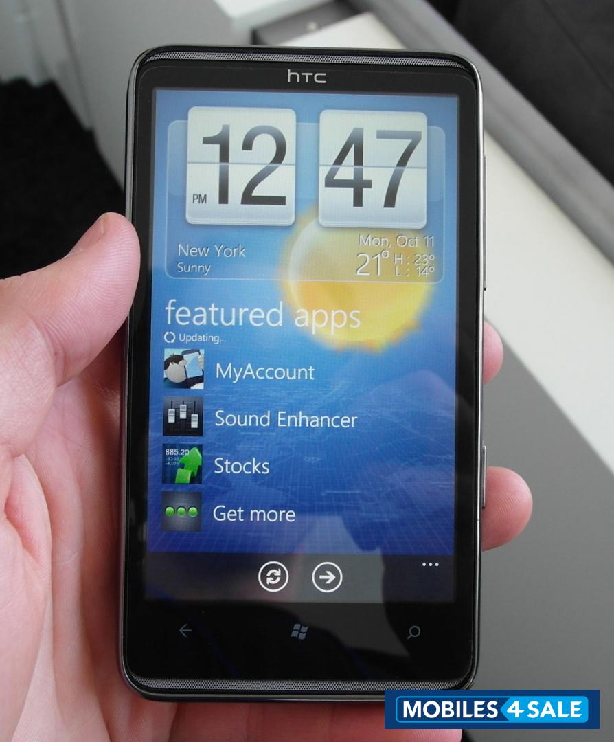 Black HTC HD7