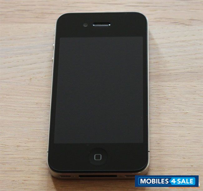 Black Apple iPhone 4