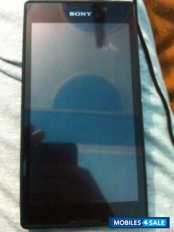 Black Sony Xperia C