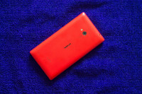 Red Nokia Lumia 720