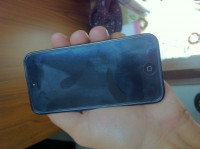 Black Apple iPhone 5