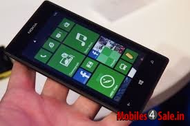 Black Nokia Lumia 520