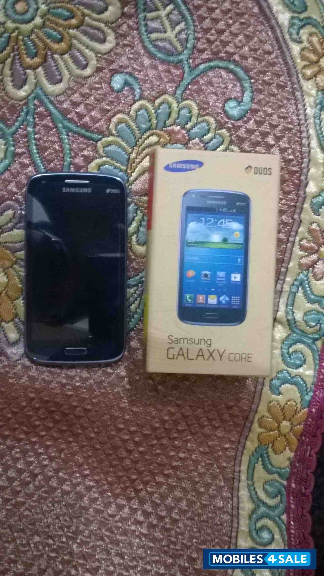 Black Samsung Galaxy Core I8260