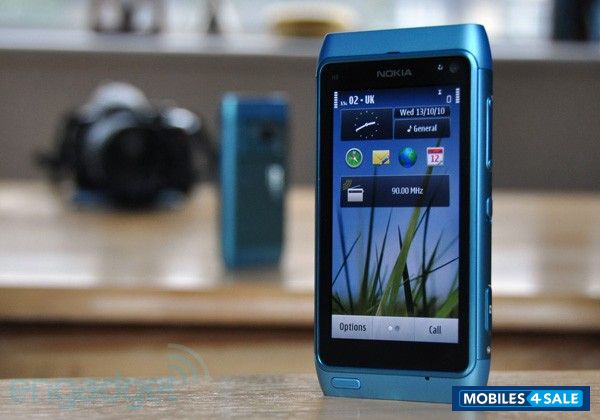 Blue Nokia N8