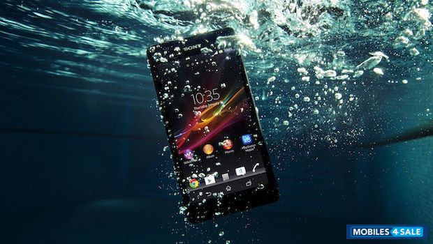 Black Sony Xperia ZR