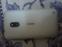 White Nokia Lumia 620