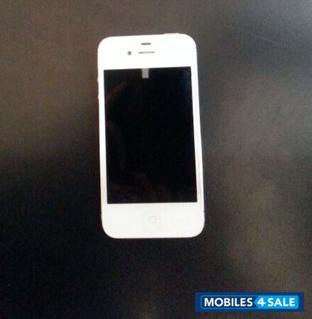 White Apple iPhone 4S