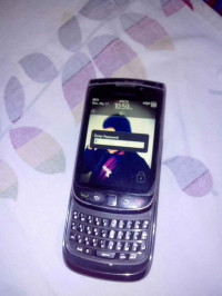 Black BlackBerry Torch 9800