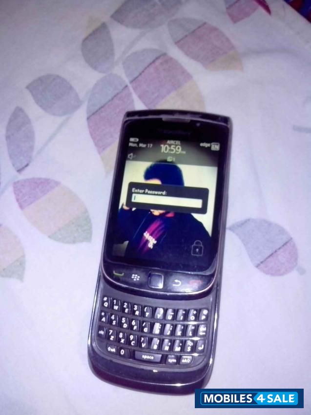 Black BlackBerry Torch 9800