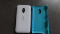 White Nokia Lumia 620