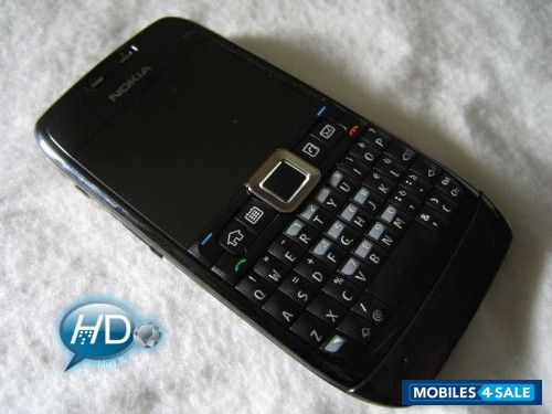 Black Nokia E71