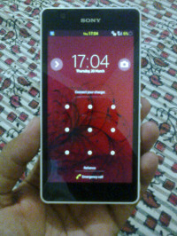 White Sony Xperia ZR