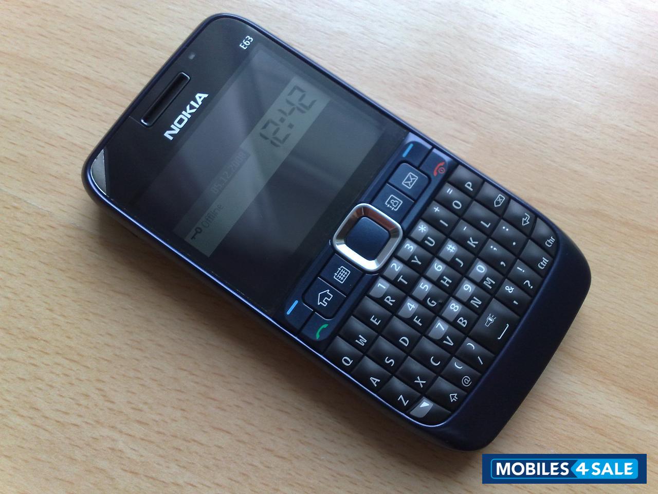 Black Nokia E63